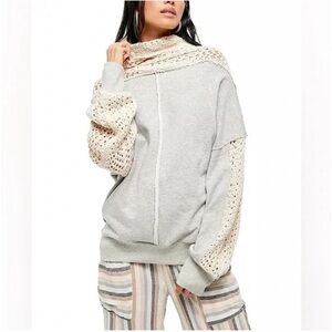 FREE PEOPLE Beach Bonfire
Sweater Grey And Cream Crochet Arms And Neck